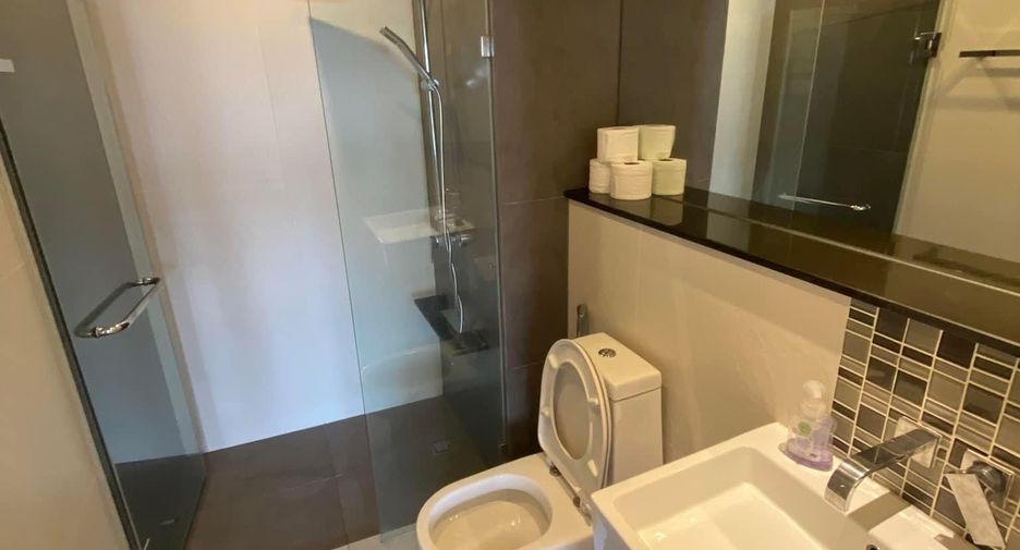 À louer 1 chambre condo à Khlong San, Bangkok