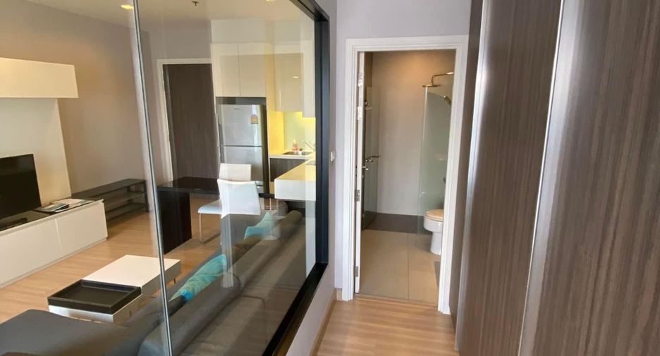À louer 1 chambre condo à Khlong San, Bangkok