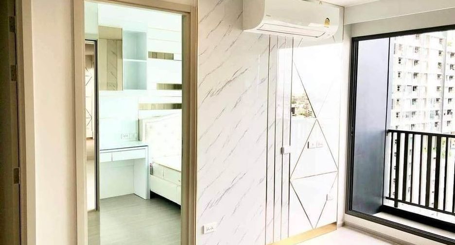 For rent 2 bedrooms condo in Chatuchak, Bangkok