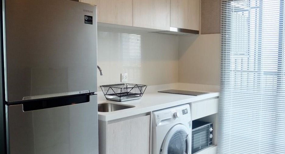 Wohnung zur Miete mit 2 Zimmer in Khlong Toei, Bangkok
