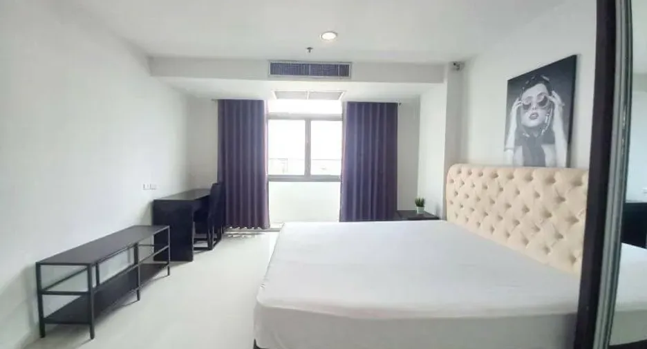 Condo en alquiler de 1 habitaciones en Khlong Toei, Bangkok