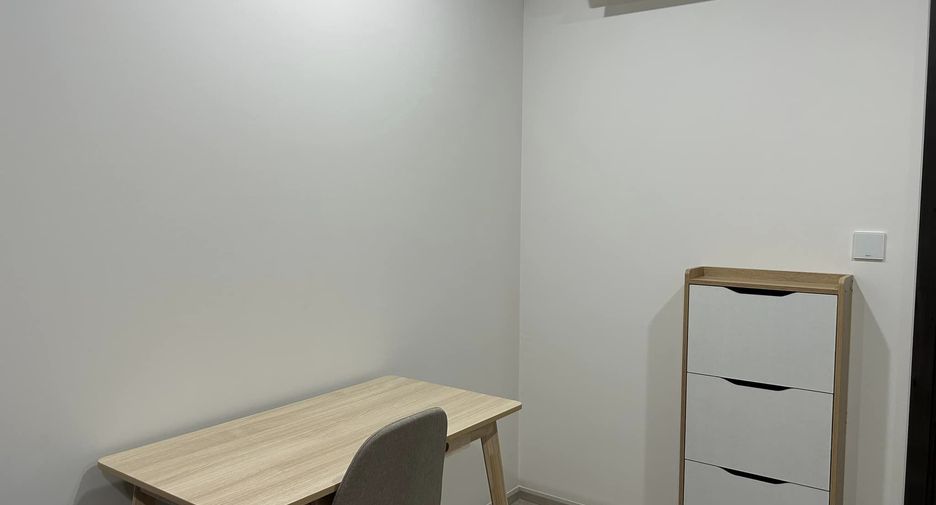 For rent 1 Beds condo in Huai Khwang, Bangkok