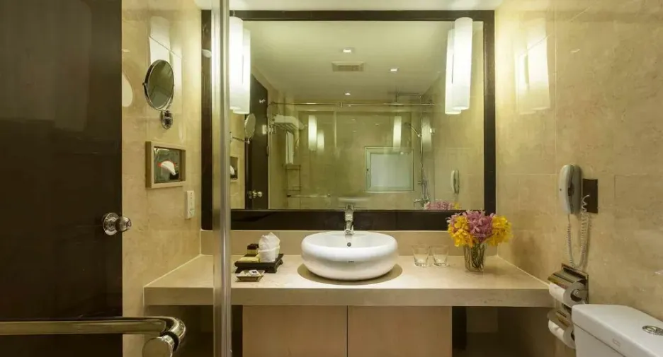 Wohnung zur Miete mit 2 Zimmer in Khlong Toei, Bangkok