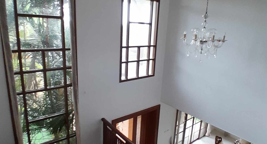 Haus zur Miete mit 5 Zimmer in Suan Luang, Bangkok