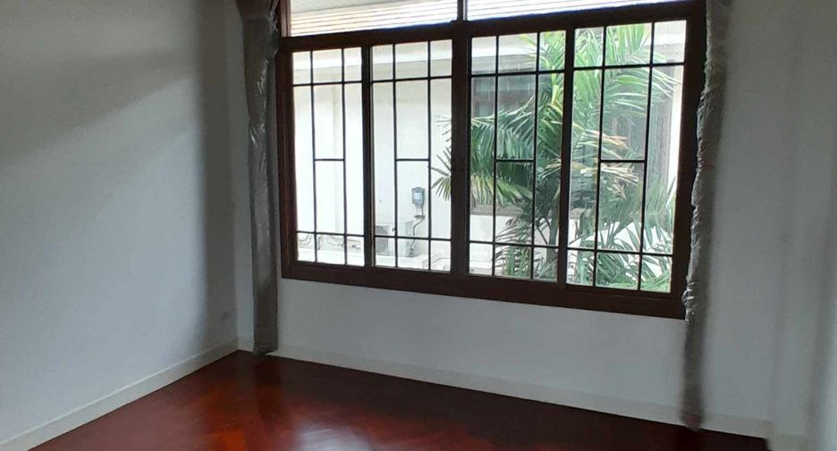 Haus zur Miete mit 5 Zimmer in Suan Luang, Bangkok