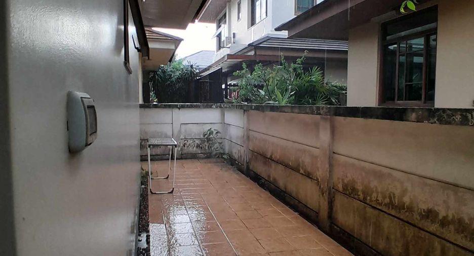 Haus zur Miete mit 5 Zimmer in Suan Luang, Bangkok