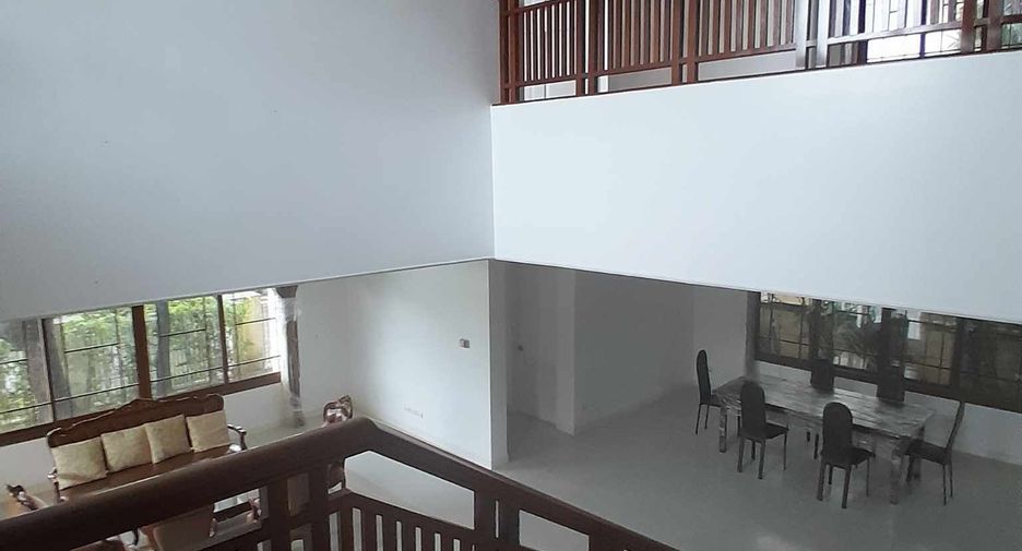 Haus zur Miete mit 5 Zimmer in Suan Luang, Bangkok