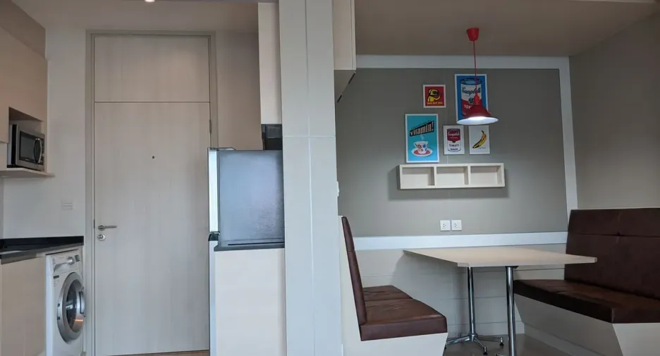 Wohnung zur Miete mit 2 Zimmer in Huai Khwang, Bangkok