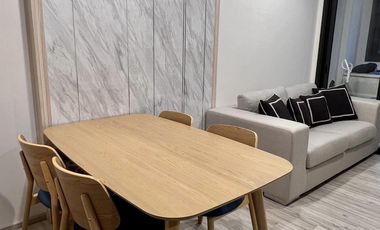 Wohnung zur Miete mit 1 Zimmer in Huai Khwang, Bangkok