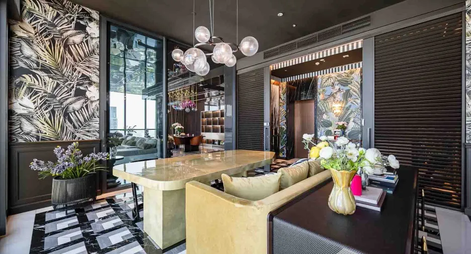 For rent 3 bedrooms condo in Watthana, Bangkok