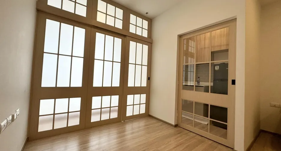 Wohnung zur Miete mit 1 Zimmer in Ratchathewi, Bangkok