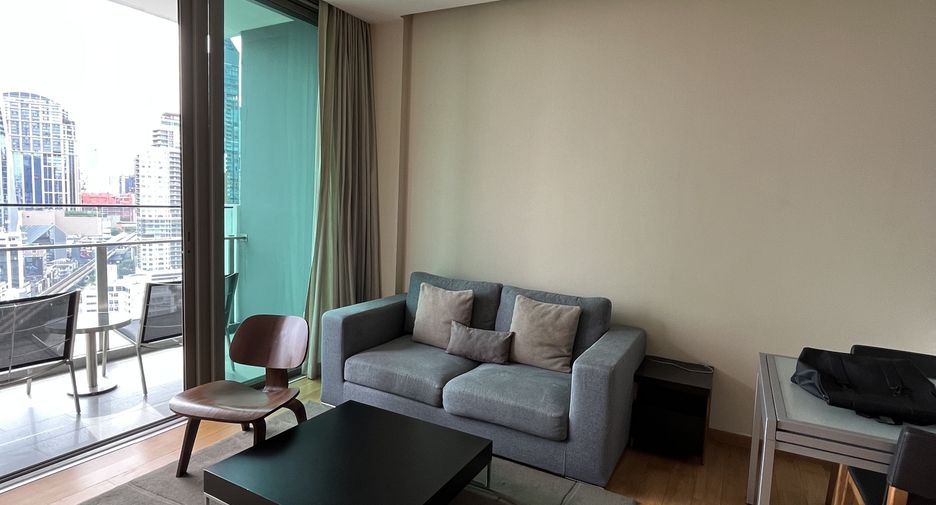 For rent 1 bed condo in Khlong Toei, Bangkok