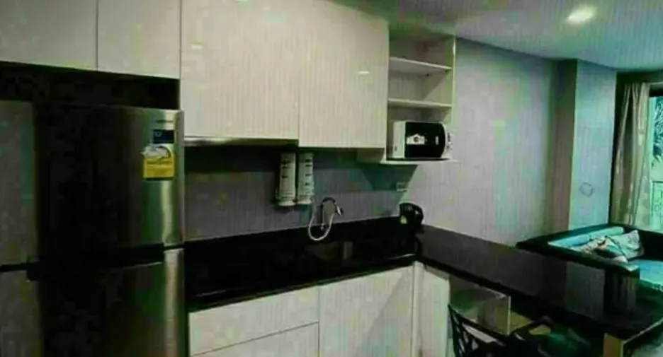 Wohnung zur Miete mit 1 Zimmer in Khlong Toei, Bangkok