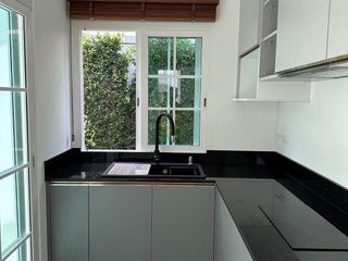 For rent 4 ベッドルーム house in Bang Phli, Samut Prakan