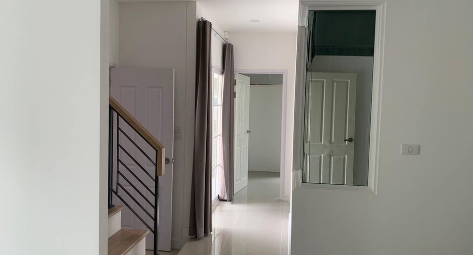 出租 4 卧室 独立屋 在 Bang Phli, Samut Prakan