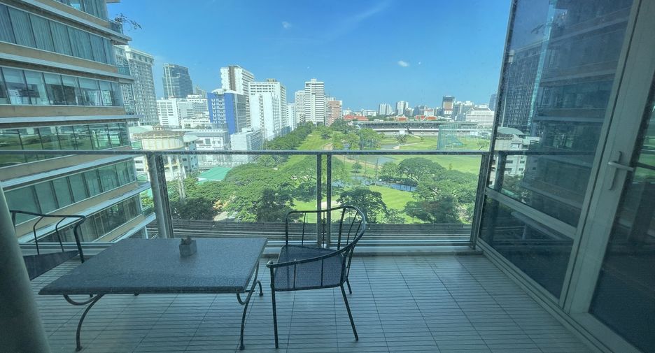 À louer 2 chambres condo à Pathum Wan, Bangkok