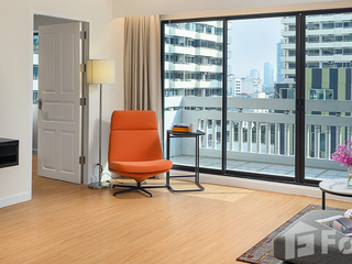 For rent 2 bedrooms apartment in Khlong Toei, Bangkok