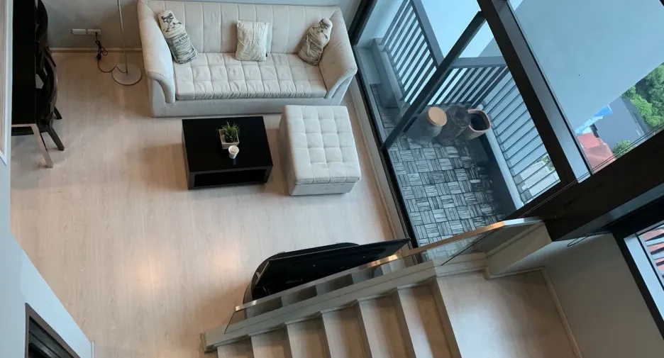 For rent 1 bed condo in Khlong Toei, Bangkok