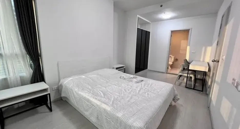 For rent 2 bedrooms condo in Bang Sue, Bangkok