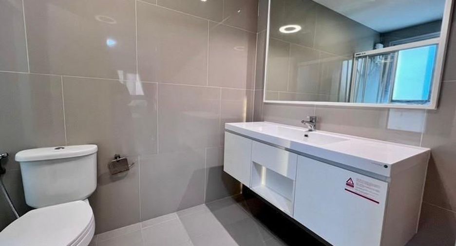 For rent 2 bedrooms condo in Bang Sue, Bangkok