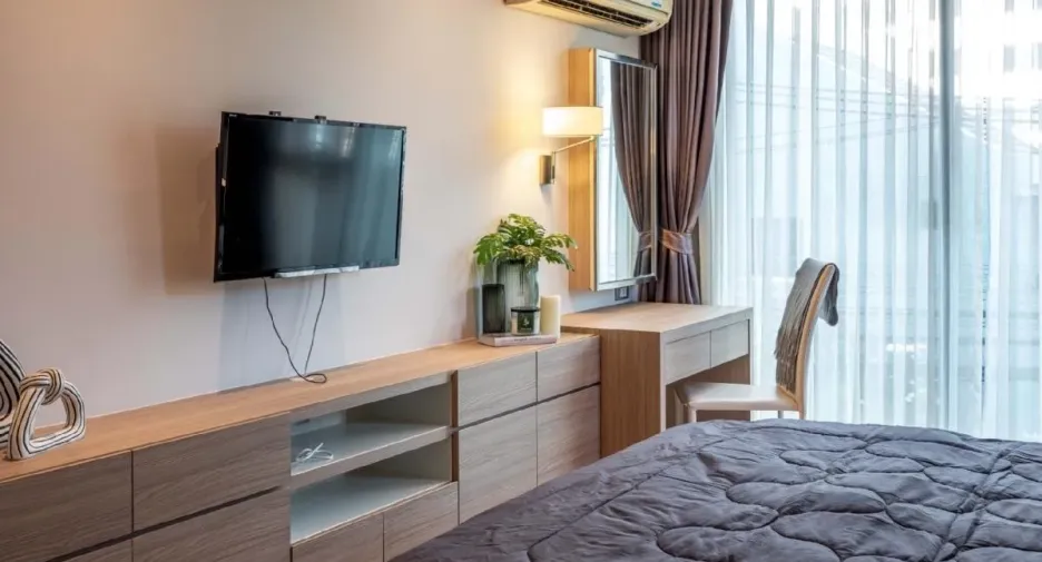 For rent 2 bedrooms condo in Watthana, Bangkok