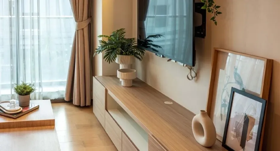 For rent 2 bedrooms condo in Watthana, Bangkok