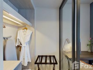 For rent 2 bedrooms apartment in Huai Khwang, Bangkok