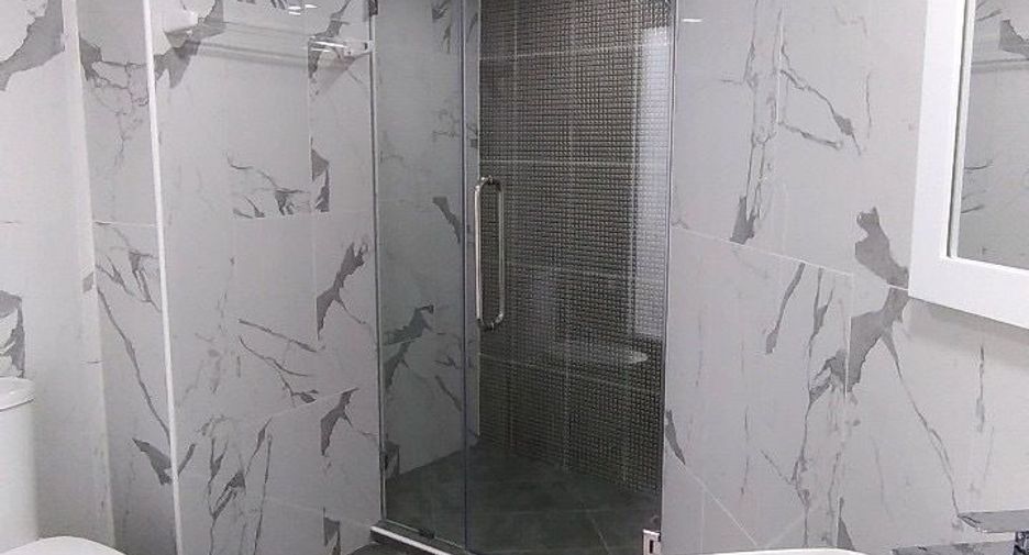 Condo en alquiler de 2 habitaciones en Watthana, Bangkok