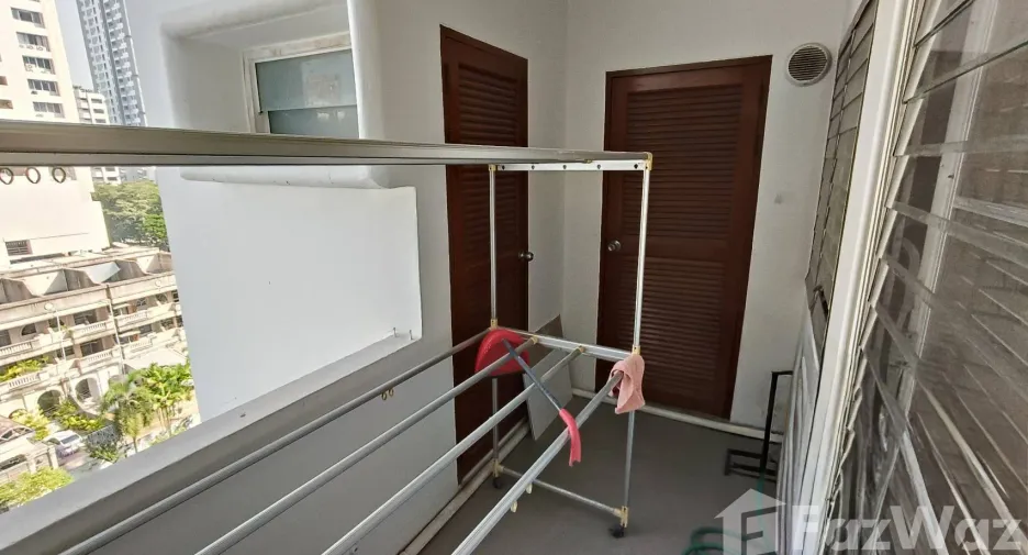 À louer 3 chambres condo à Watthana, Bangkok