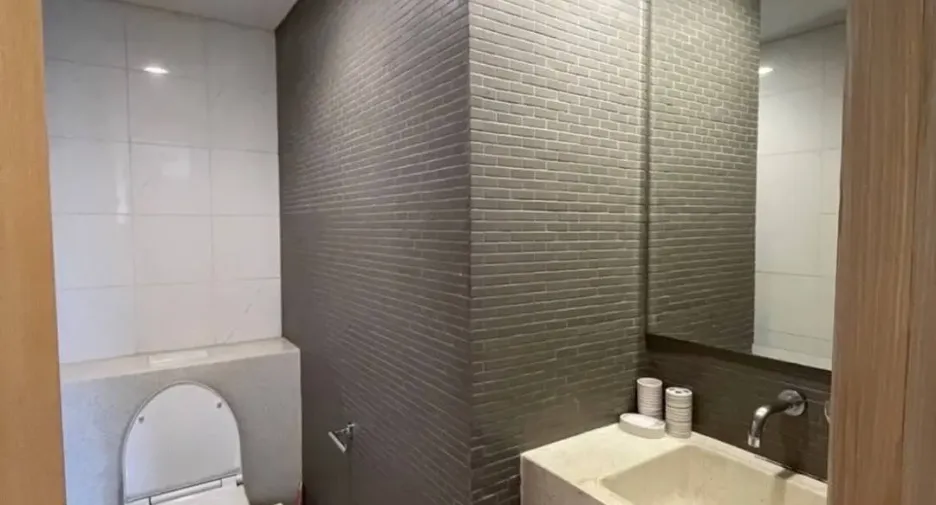 Condo en alquiler de 2 habitaciones en Watthana, Bangkok