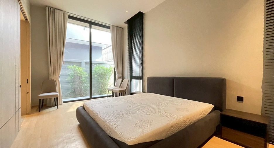 For rent 4 bedrooms house in Suan Luang, Bangkok