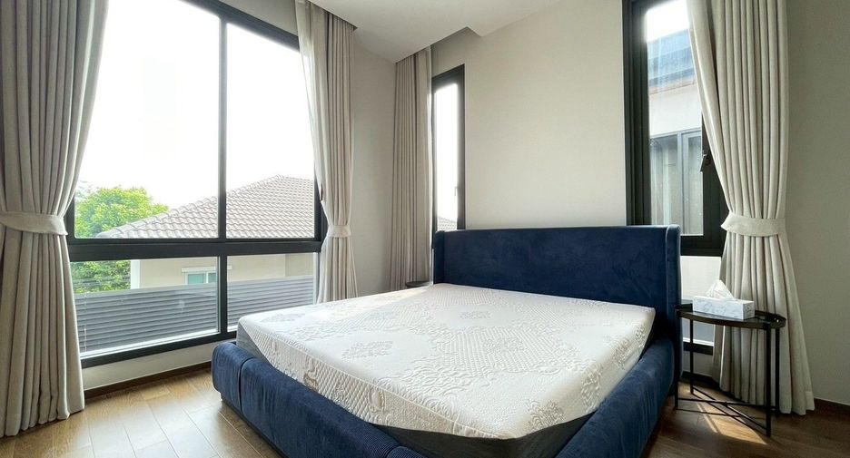 For rent 4 bedrooms house in Suan Luang, Bangkok