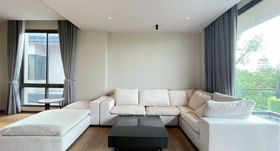 For rent 4 bedrooms house in Suan Luang, Bangkok