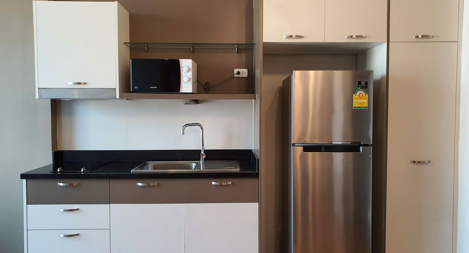 For rent 2 bedrooms condo in Phaya Thai, Bangkok