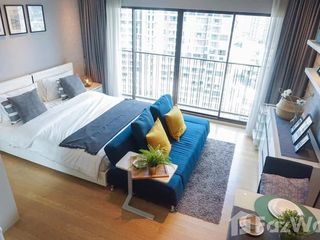 Condo en alquiler de 1 habitaciones en Khlong Toei, Bangkok