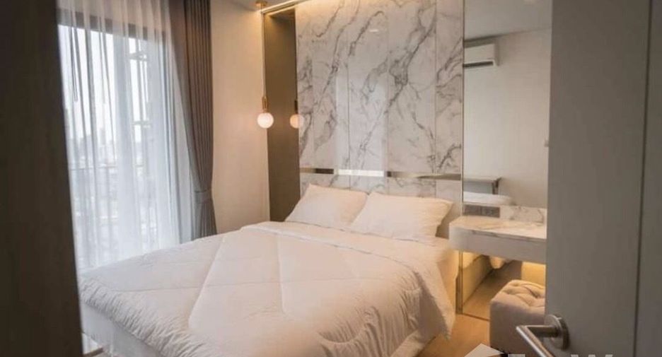 Condo en alquiler de 2 habitaciones en Huai Khwang, Bangkok