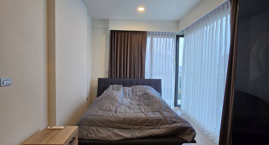 For rent 2 bedrooms condo in Phaya Thai, Bangkok