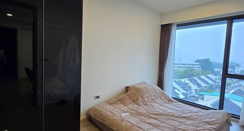 For rent 2 bedrooms condo in Phaya Thai, Bangkok