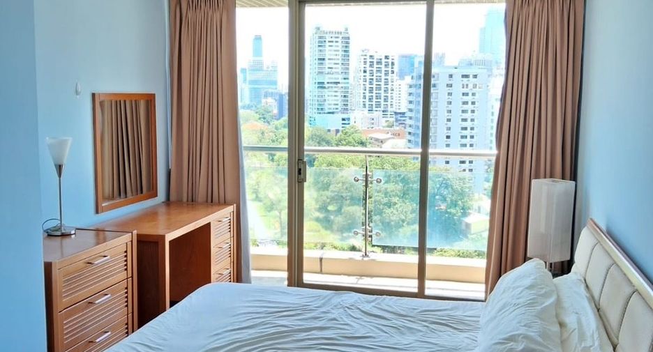 Condo en alquiler de 2 habitaciones en Khlong Toei, Bangkok
