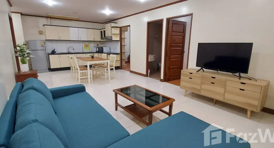 For rent 3 bedrooms condo in Khlong Toei, Bangkok