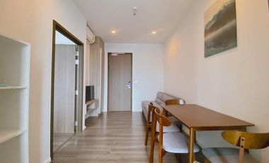 Condo en alquiler de 1 habitaciones en Bang Na, Bangkok