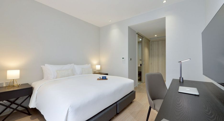 Apartamento en alquiler de 3 habitaciones en Khlong Toei, Bangkok