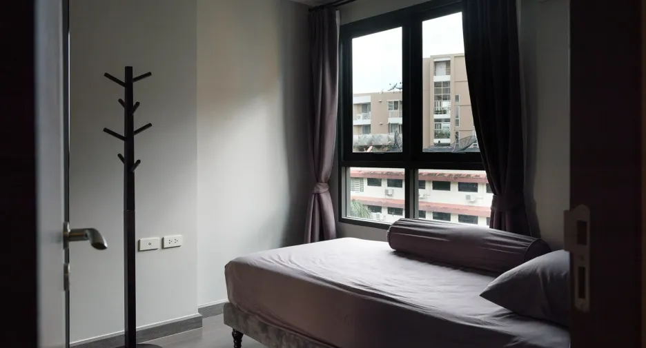 Condo en alquiler de 2 habitaciones en Khlong Toei, Bangkok