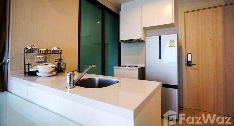 Condo en alquiler de 1 habitaciones en Khlong Toei, Bangkok