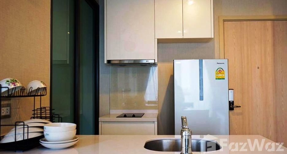 Condo en alquiler de 1 habitaciones en Khlong Toei, Bangkok
