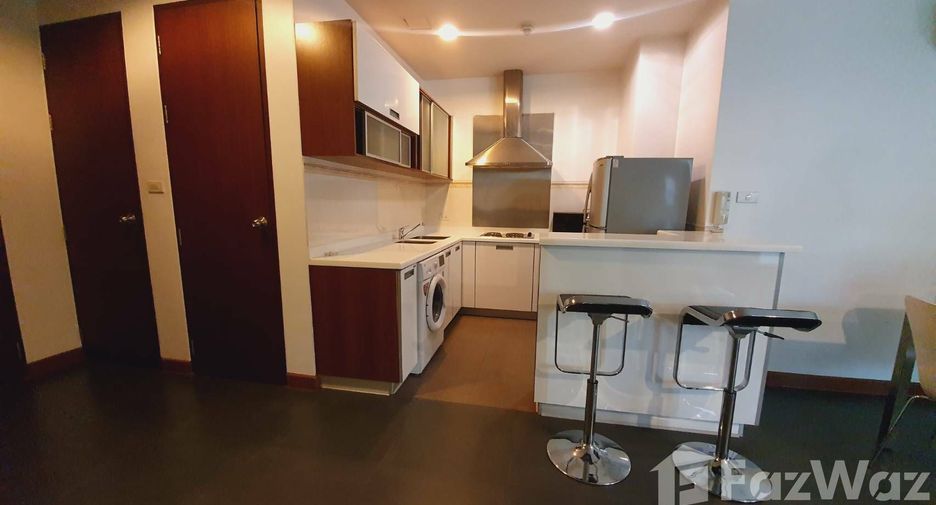 For rent 2 bedrooms condo in Watthana, Bangkok