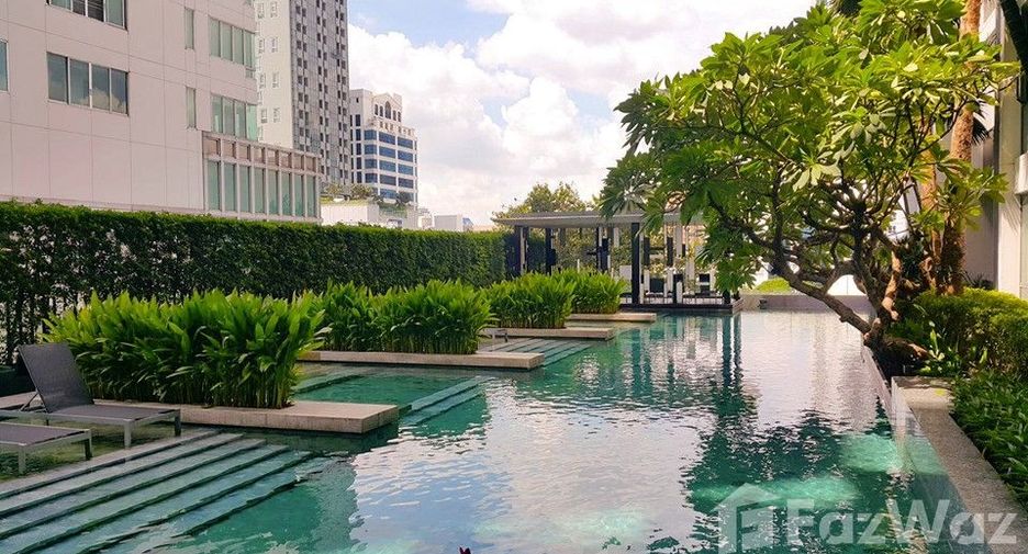 For rent 2 bedrooms condo in Watthana, Bangkok
