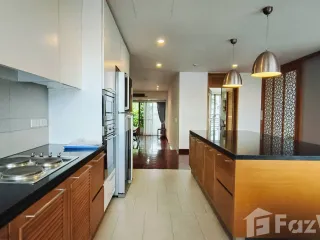 Apartment zur Miete mit 3 Zimmer in Khlong Toei, Bangkok