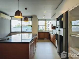 Apartment zur Miete mit 3 Zimmer in Khlong Toei, Bangkok