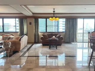 Wohnung zur Miete mit 2 Zimmer in Watthana, Bangkok